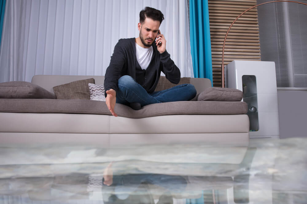 Guy sitting flodded